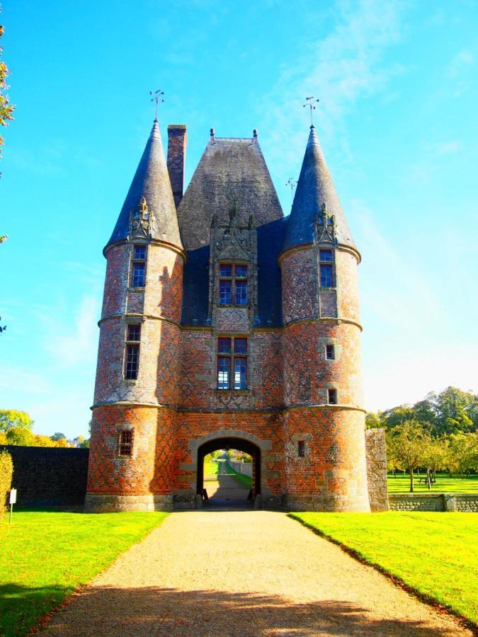 Le Beauregard Acomodação com café da manhã Rânes Exterior foto
